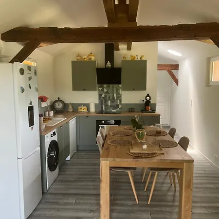 Gospodarstwo wiejskie Location Dans Un Airial *