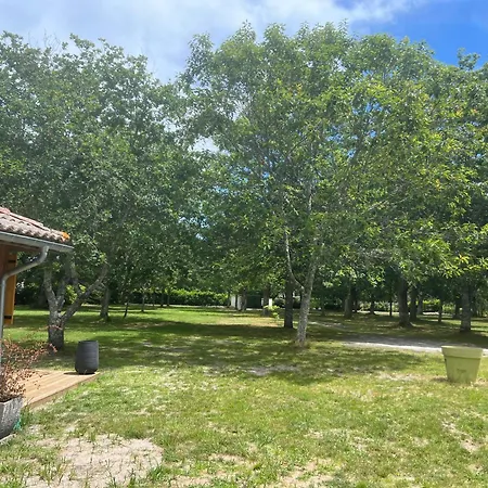 Gospodarstwo wiejskie Location Dans Un Airial Mimizan-Plage