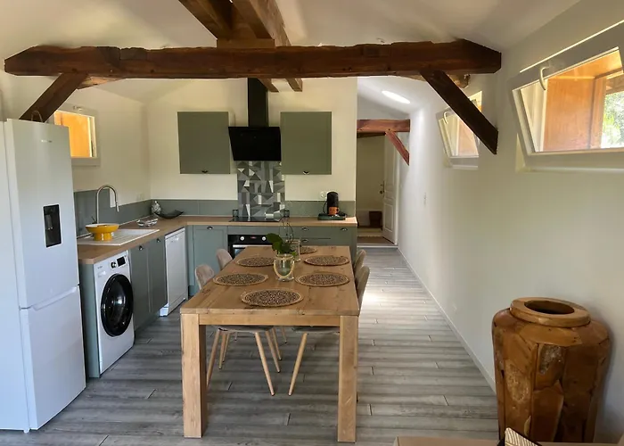 Location Dans Un Airial *